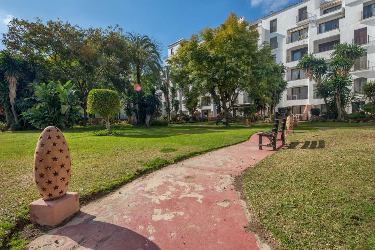 Apartmán Jardines Del Puerto Marbella Exteriér fotografie